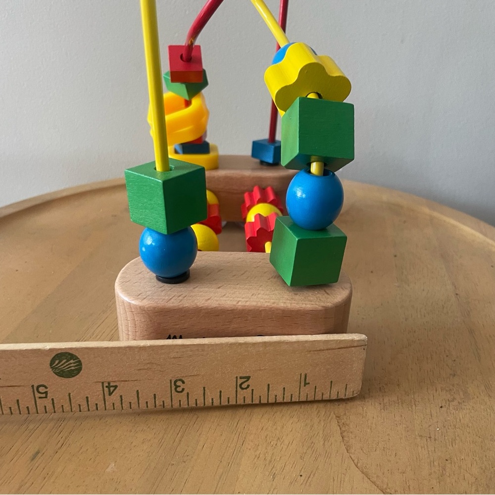 Melissa & Doug First Bead Maze - Picture 4 of 7